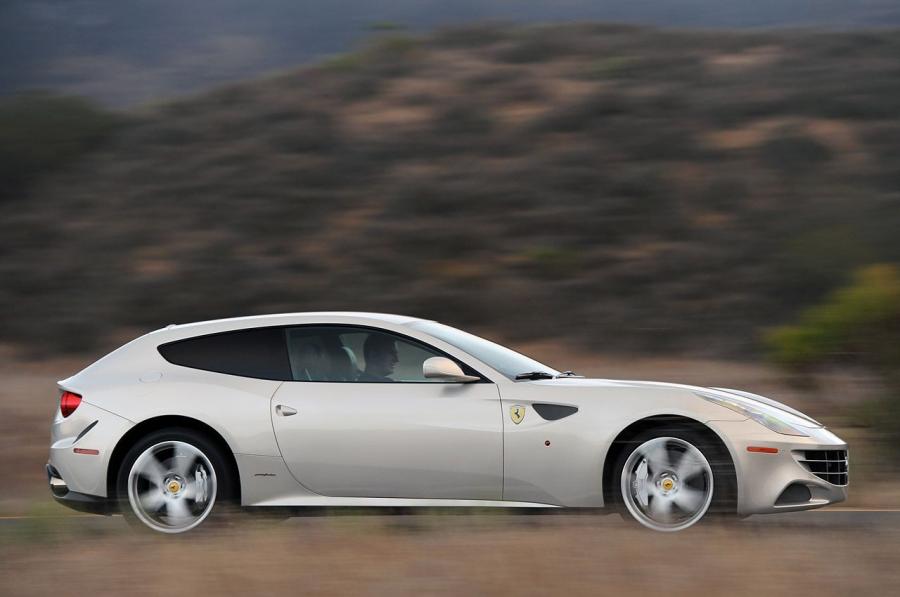  Ferrari FF 2013 года  (фото 52 из 69)